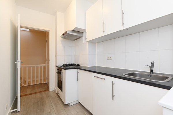 Medium property photo - Volkerakstraat 21, 2595 VD Den Haag